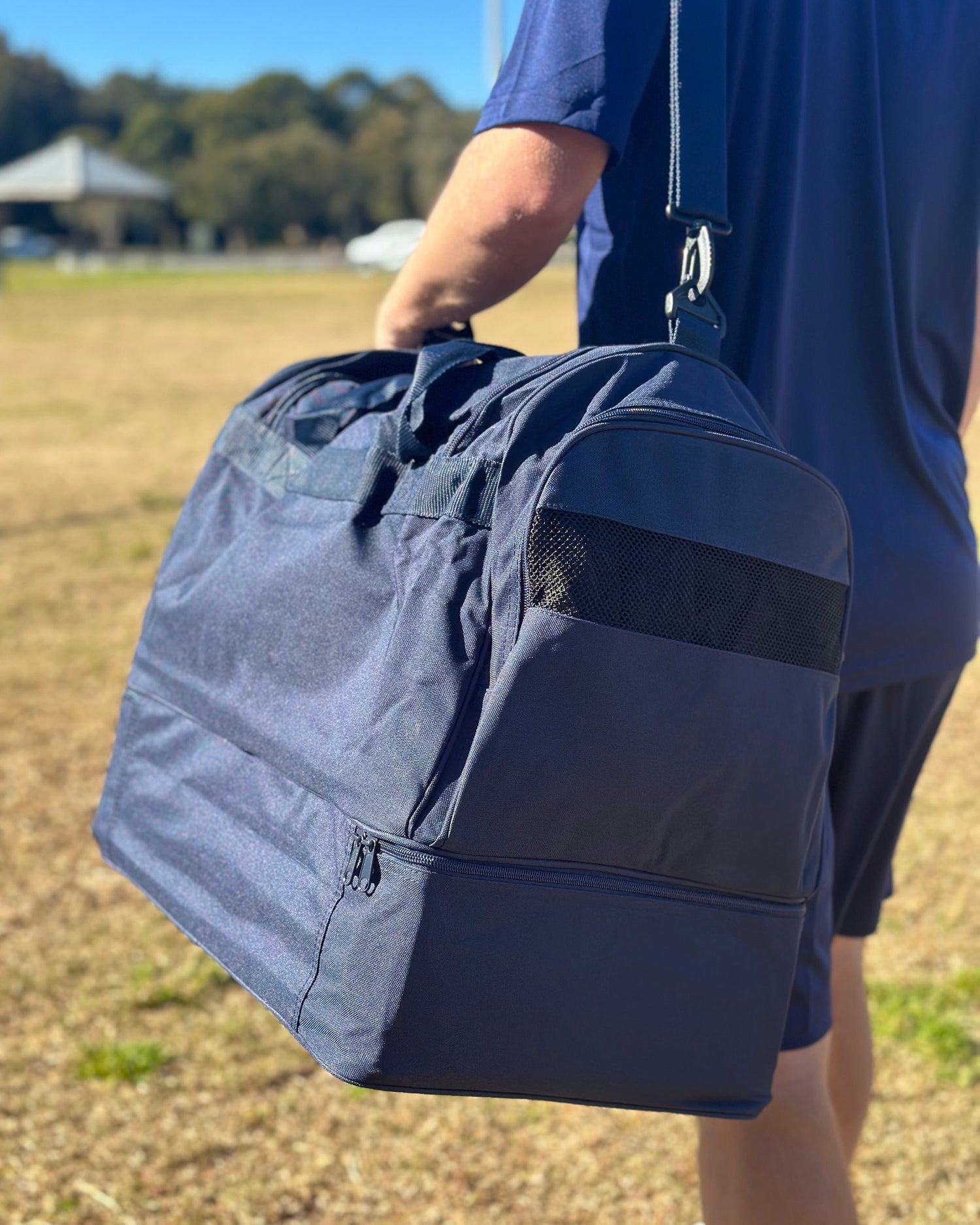 PREMIER COMPARTMENT BAG NAVY