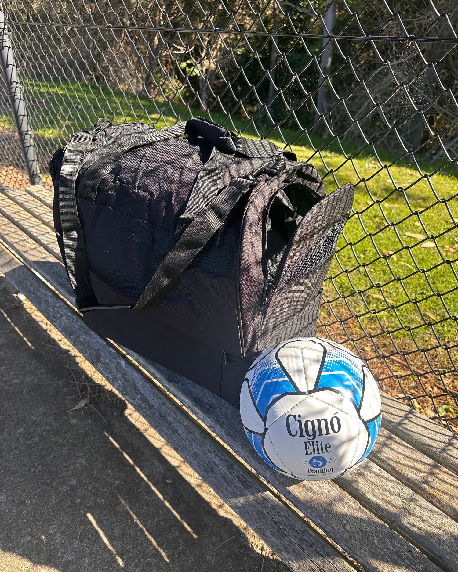 PREMIER COMPARTMENT BAG BLACK