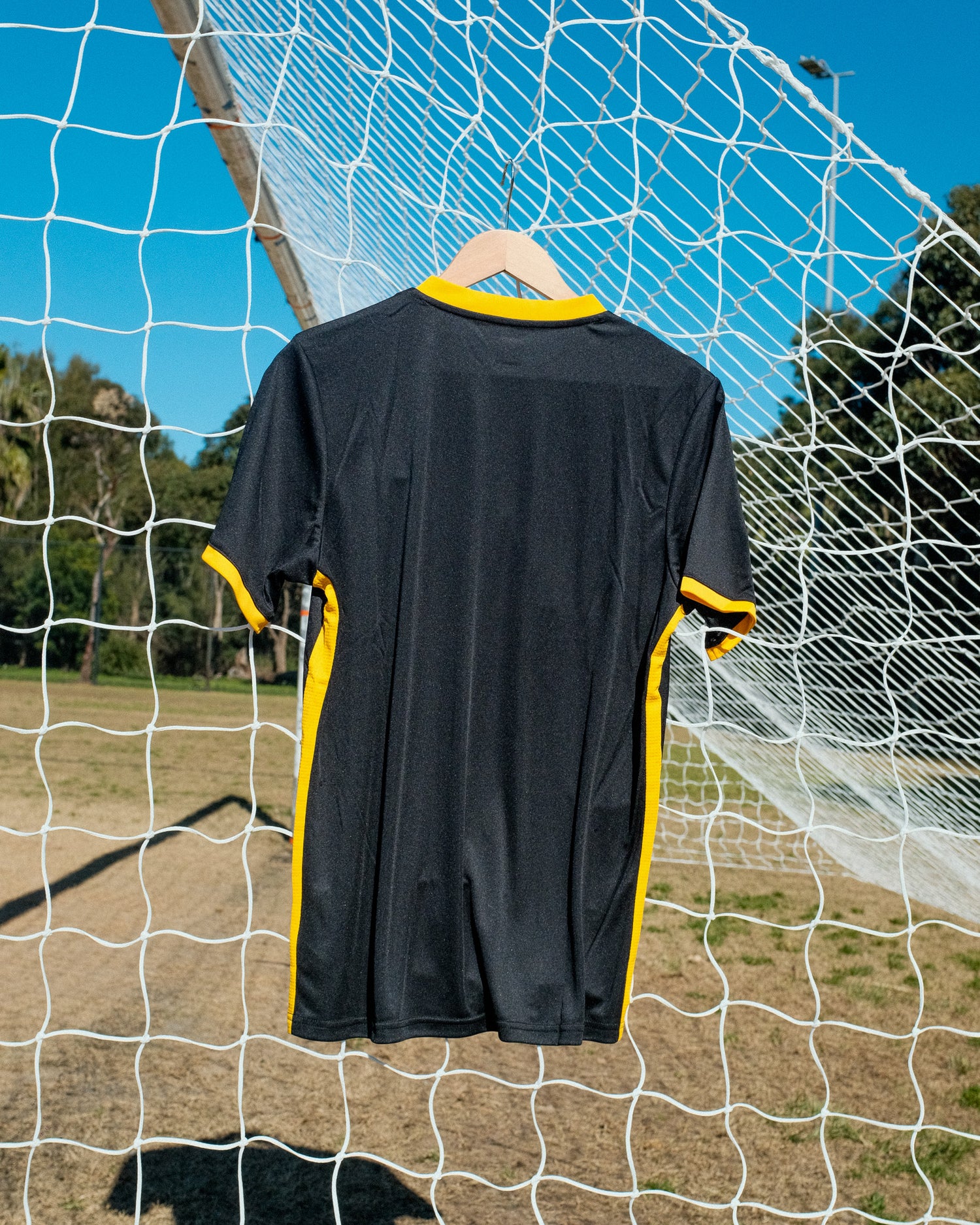BLACK/GOLD ELITE JERSEY
