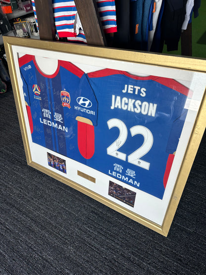 NEWCASLTE JETS FRAMED SIGNED 2018 GRAND FINAL JERSEY