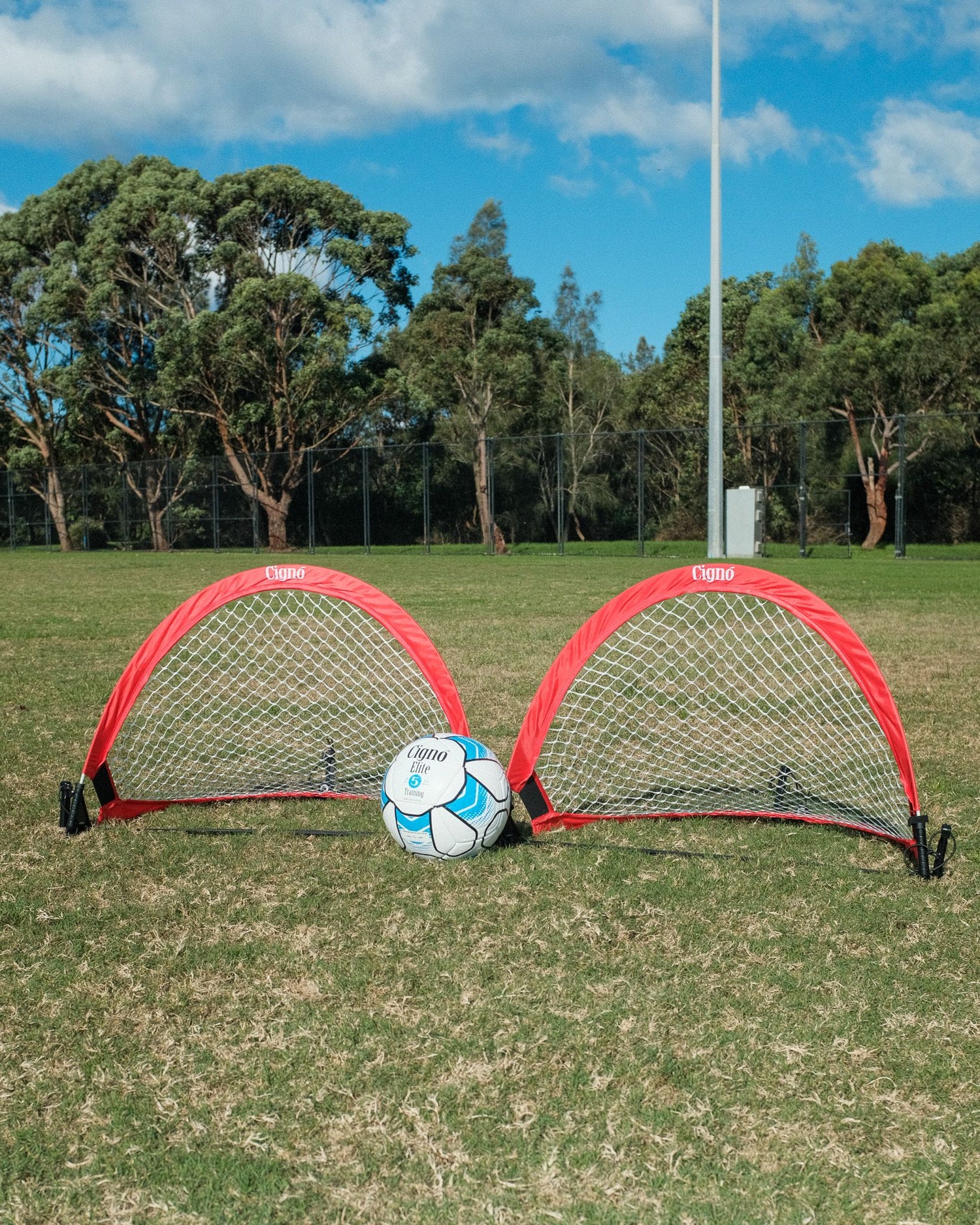 CIGNO POP UP GOAL SET OF 2 - 2.5FT