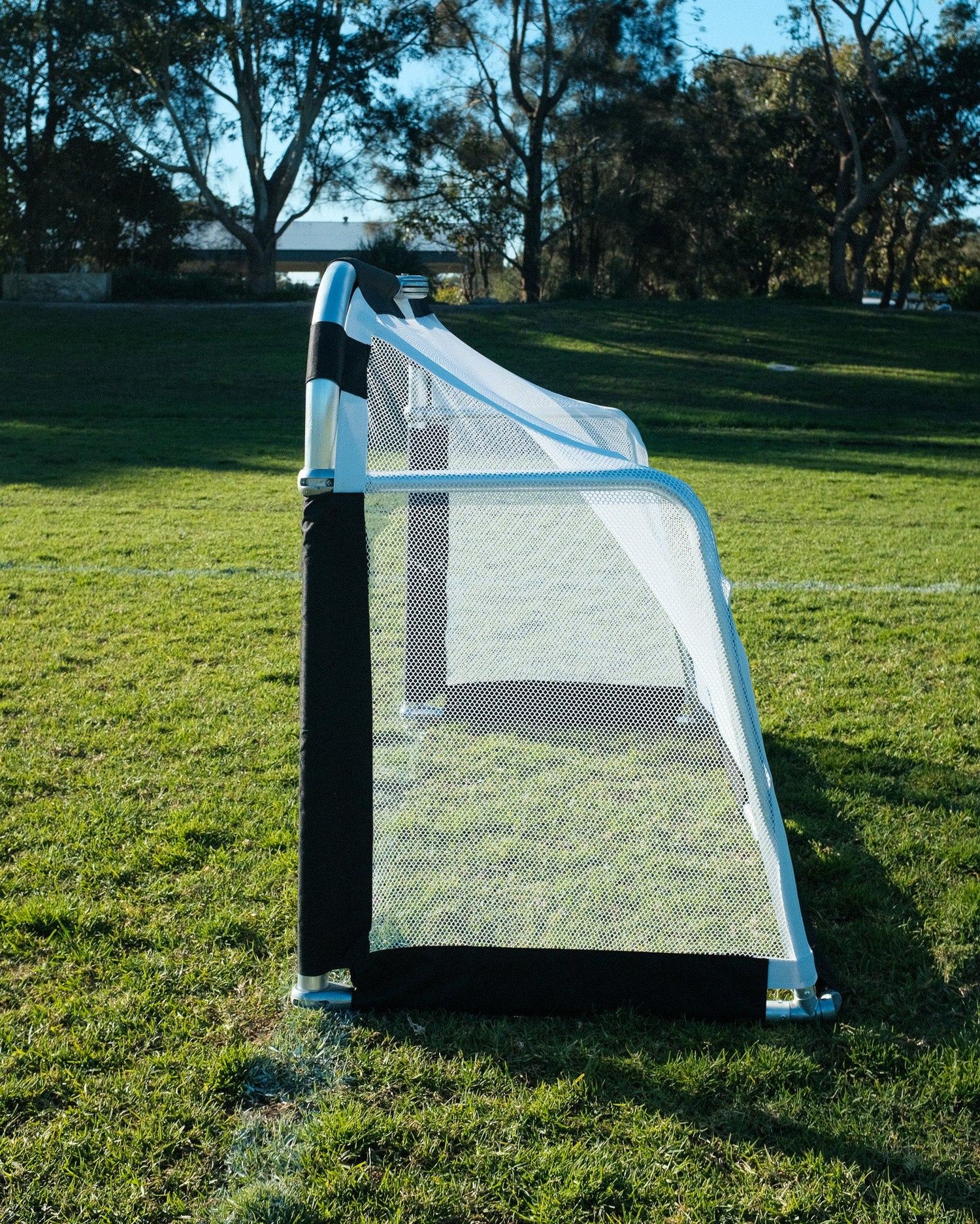 CIGNO ALUMINIUM GOAL 6FT X 4FT - BLACK - Everything Football