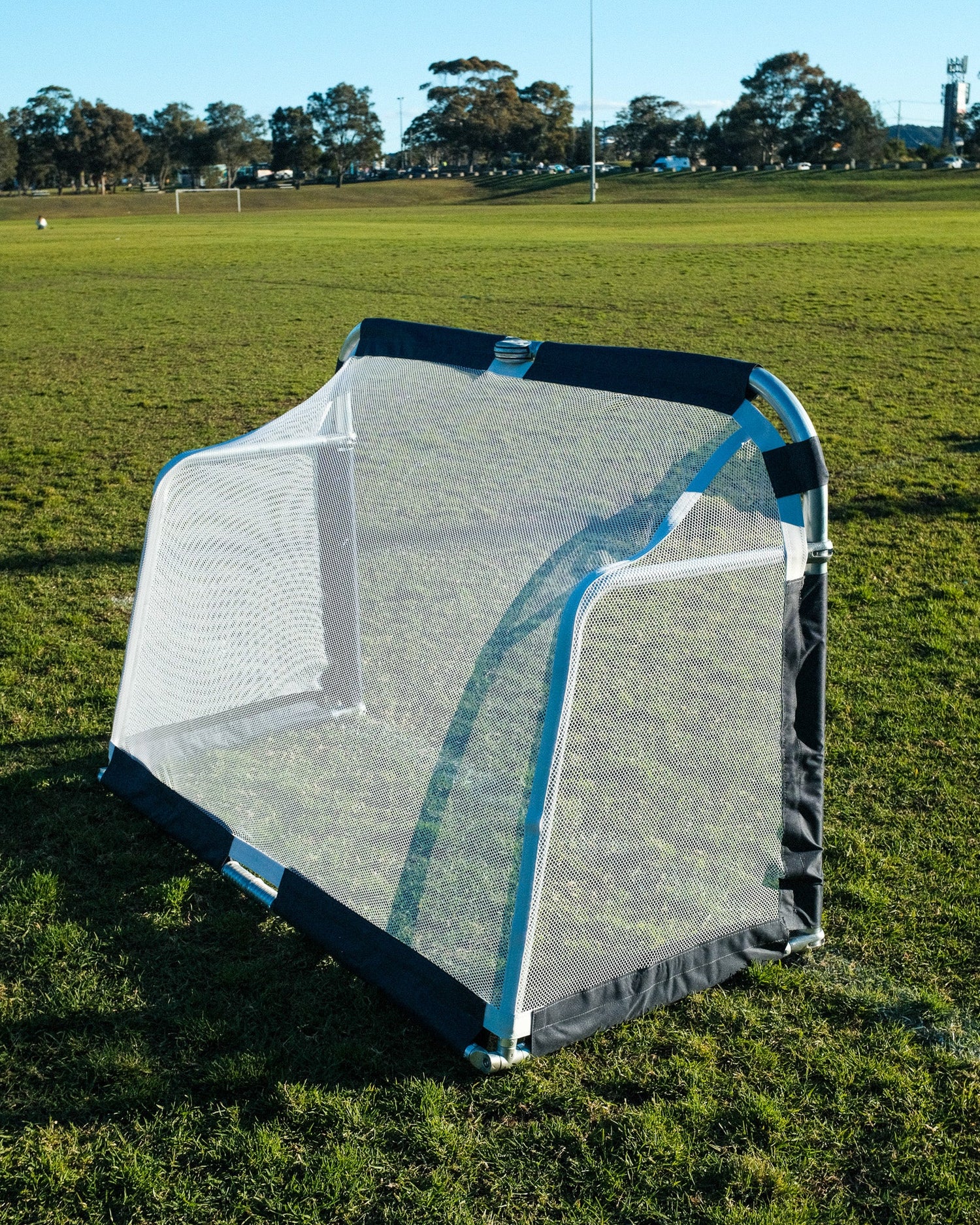 CIGNO ALUMINIUM GOAL 6FT X 4FT - NAVY - Everything Football
