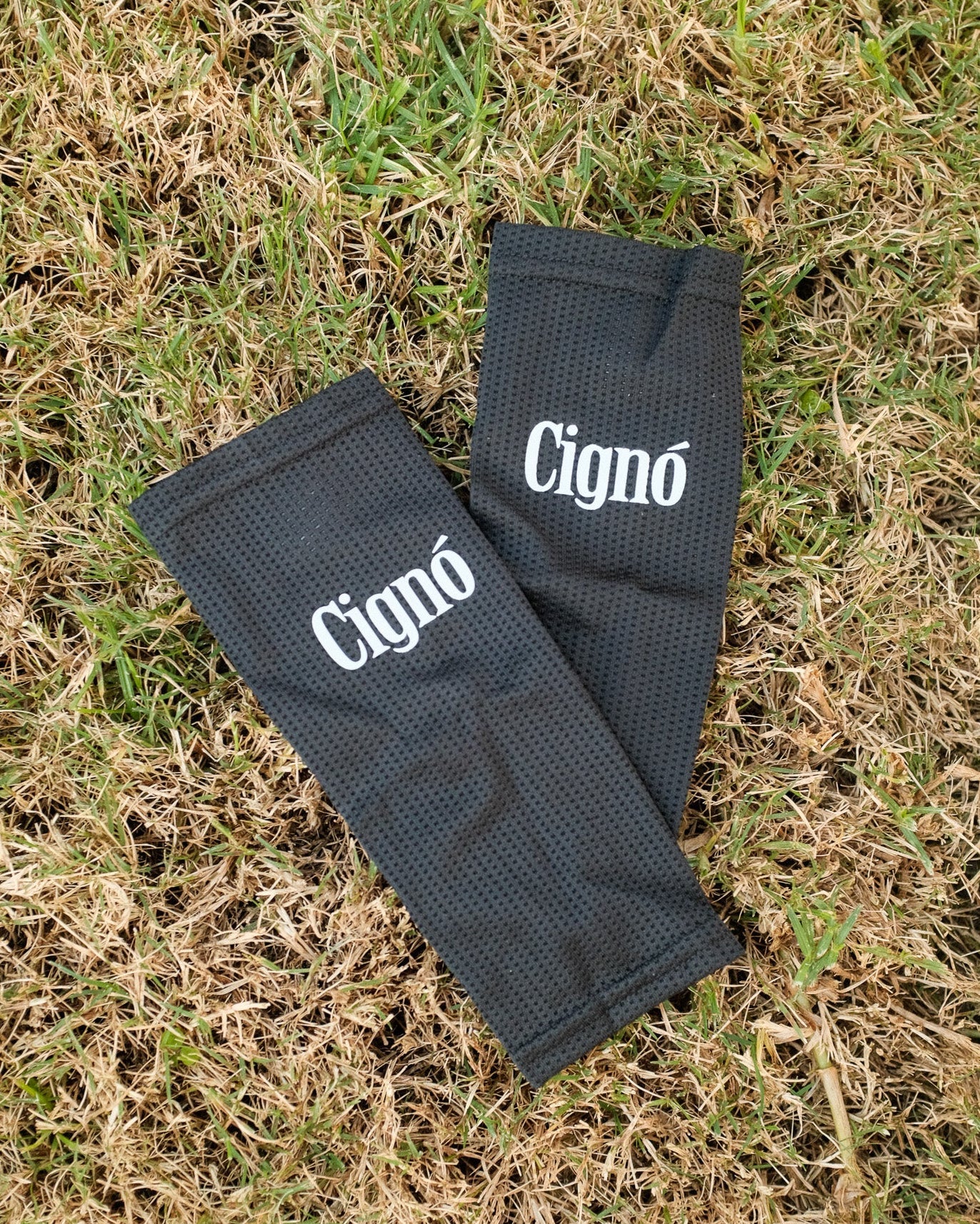 SHIN PAD SLEEVES - Everything Football