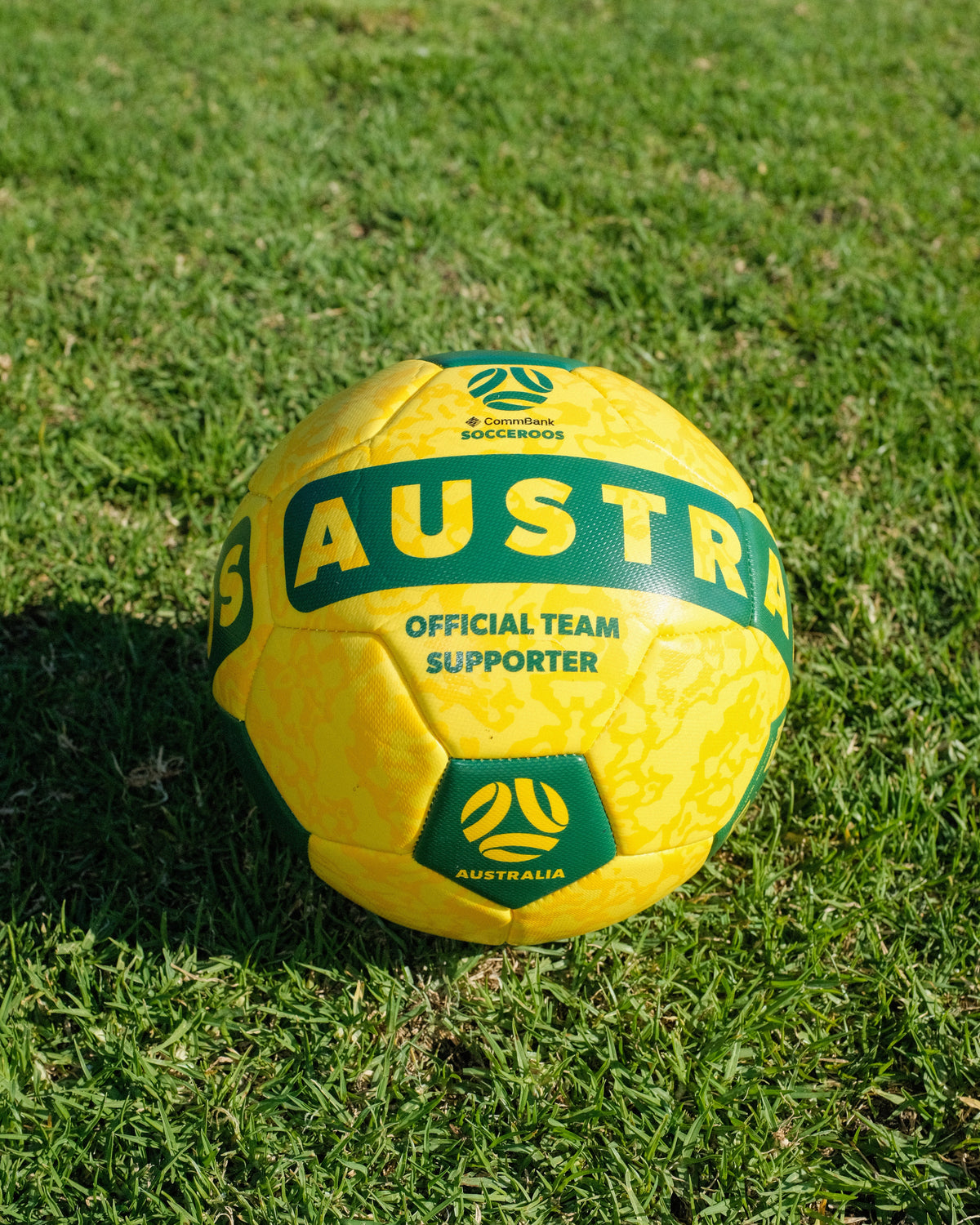 SOCCEROOS LAVA BALLS - Everything Football