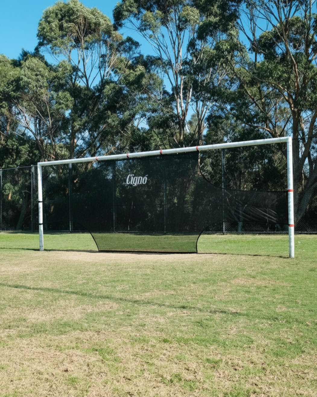 FOOTBALL TARGET NET - FULL SIZE GOAL SHOOTING TARGET